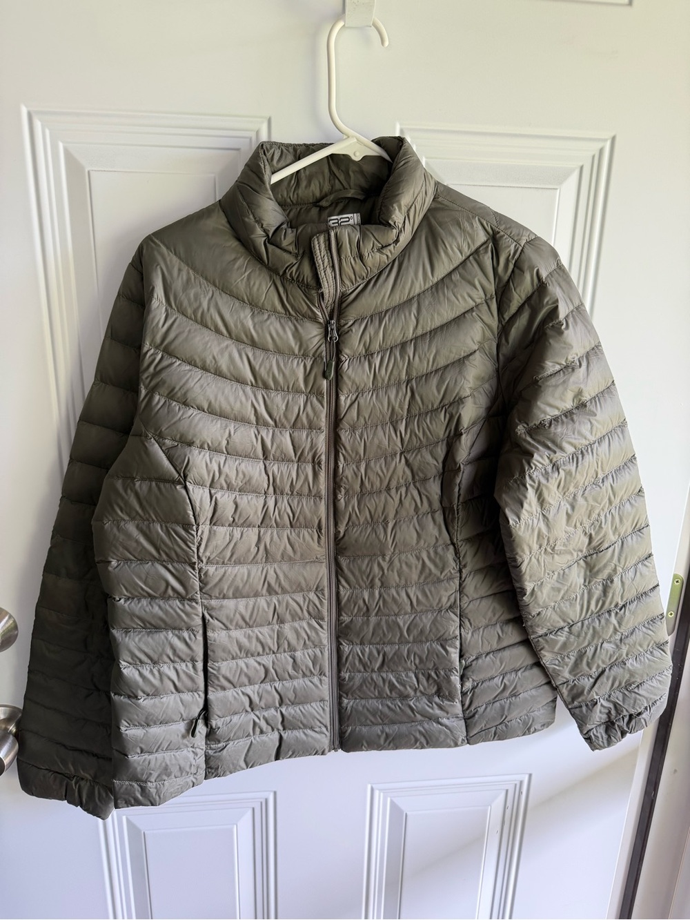 Women’s 32 degrees Olive Green Quilted Puffer Jacket large
